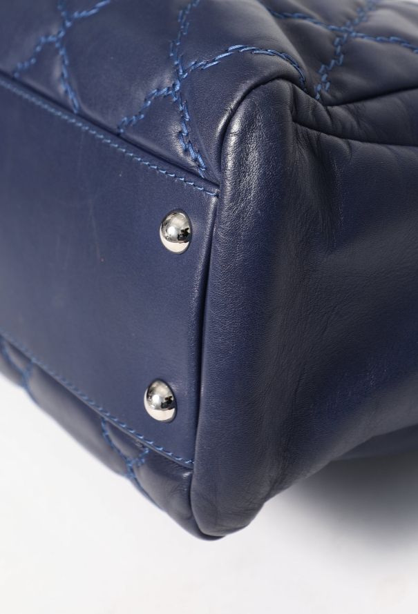 Chanel Double Stitch Hamptons Clutch with Chain - 9