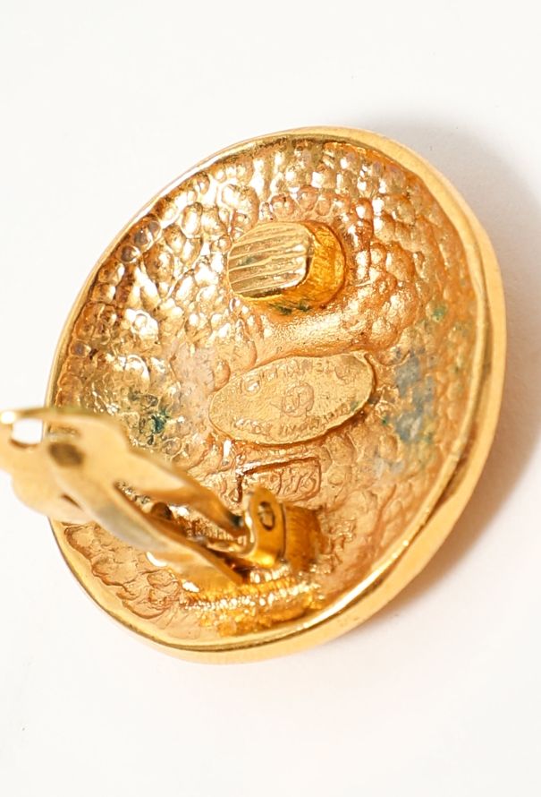 Chanel 1995 Floral Clip Earrings - 5