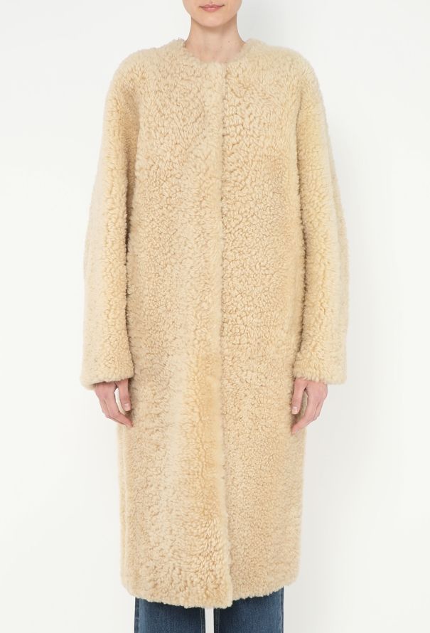 Chloé F/W 2021 Shearling Coat - 3
