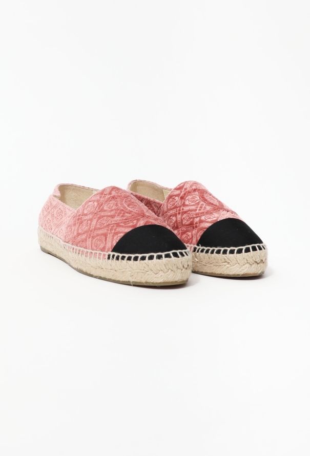 Chanel 2017 Velvet Camélia 'CC' Espadrilles - 2
