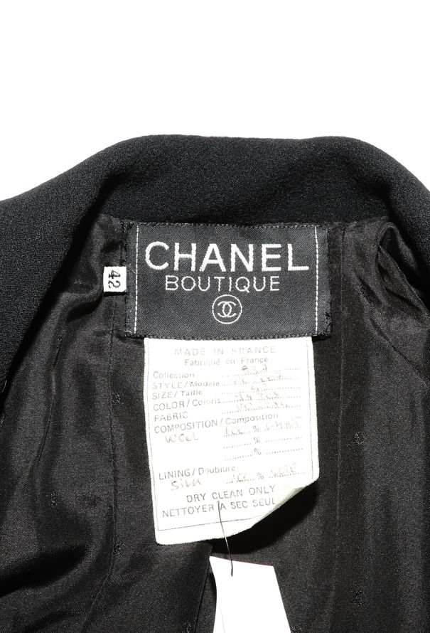 Chanel Rare 1993 Crêpe 'CC' Button Coat - 7