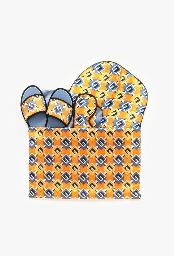 Gucci 4-piece Orange Silk Emblem Travel Set - 1