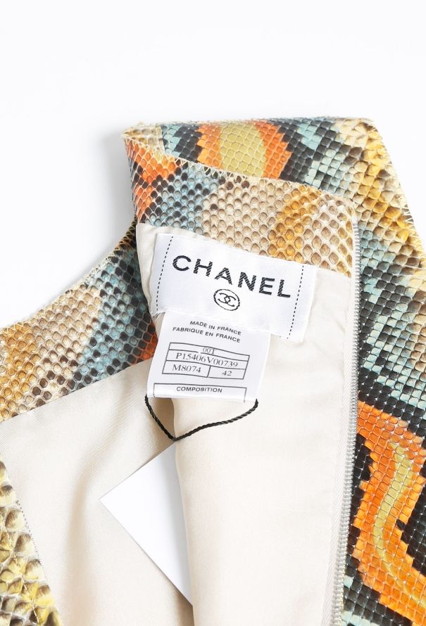 Chanel Iconic S/S 2000 Python Top - 5