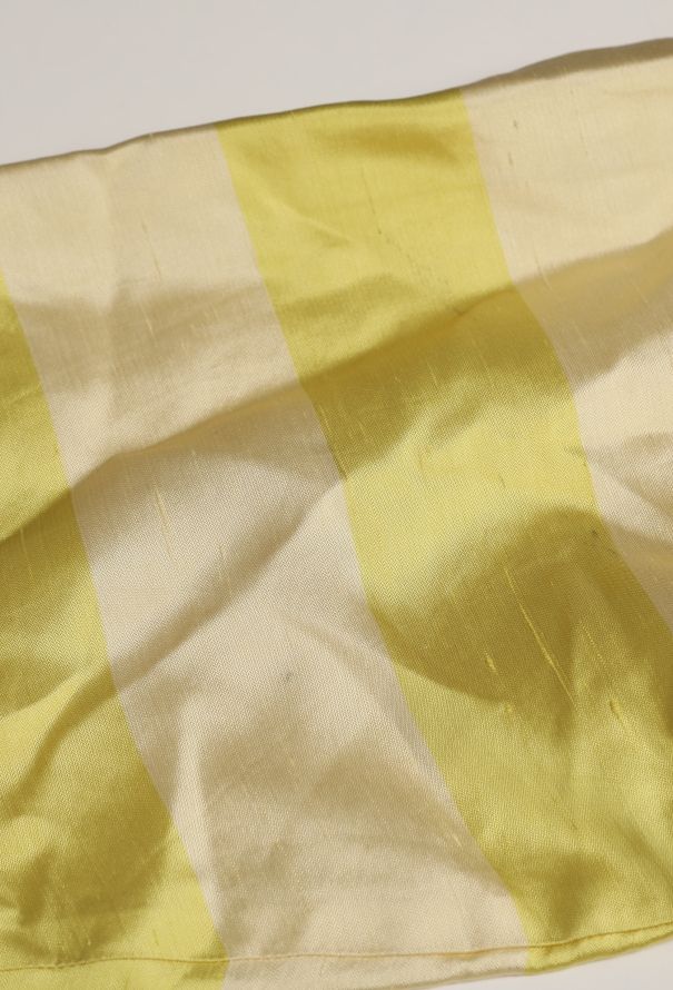 Gucci Late '70s Belted Silk Jacket - 13