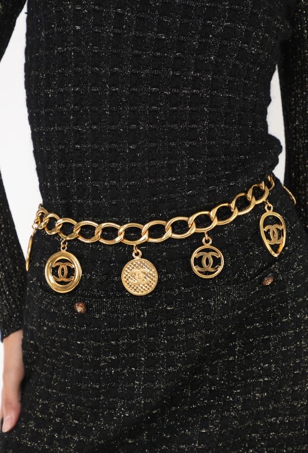Chanel ICONIC 1993 Chainlink Charm Belt - 2