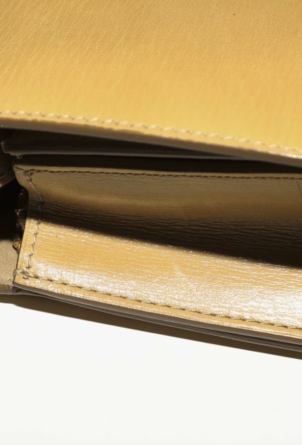 Céline Large Beige Classic Box Bag - 16