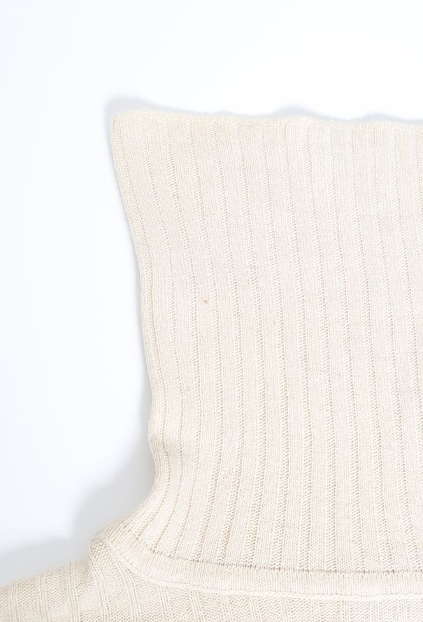 Courrèges 60s Ribbed Turtleneck Sweater - 8