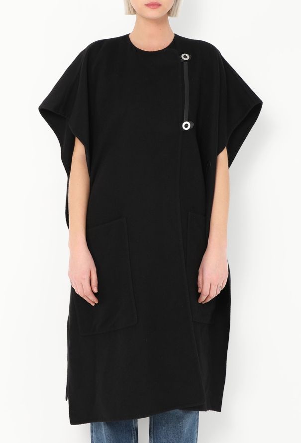 Hermès 2022 Belted Cashmere Cape - 2