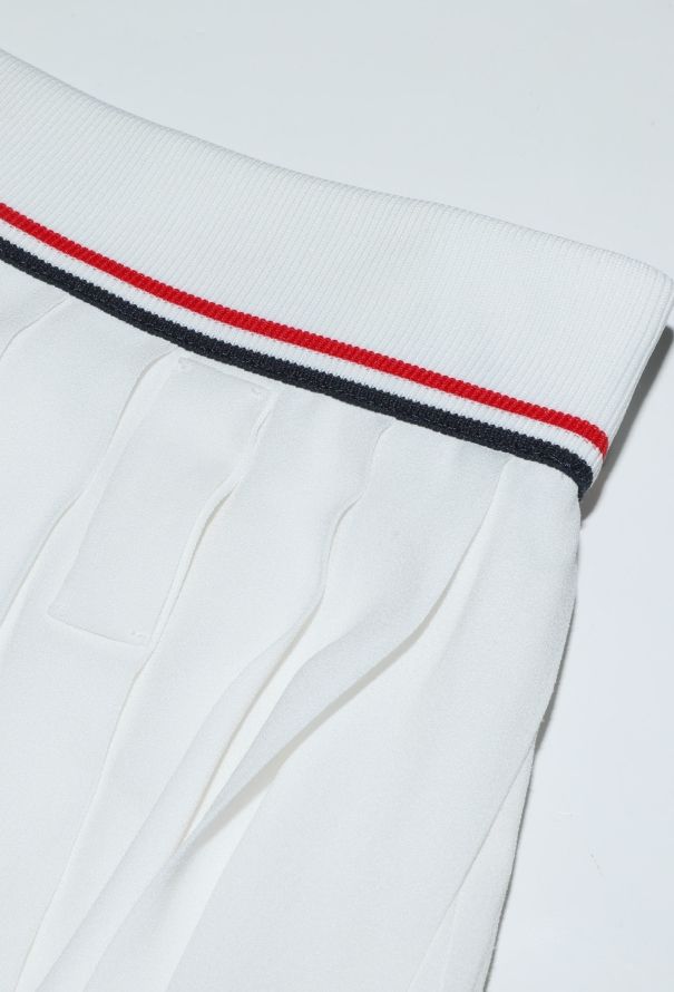 Miu Miu F/W 2022 Pleated Tennis Ensemble - 9