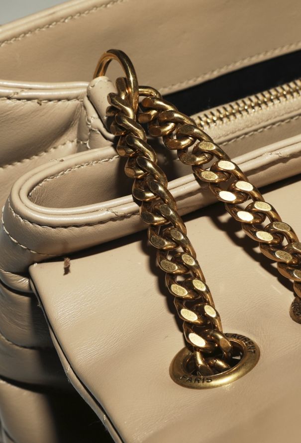 Saint Laurent Medium Loulou Shoulder Bag - 16