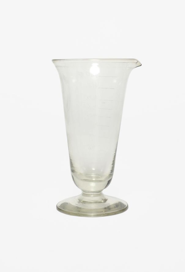 Vintage Objects & Decor 1940s Glass Measuring Cup - 2