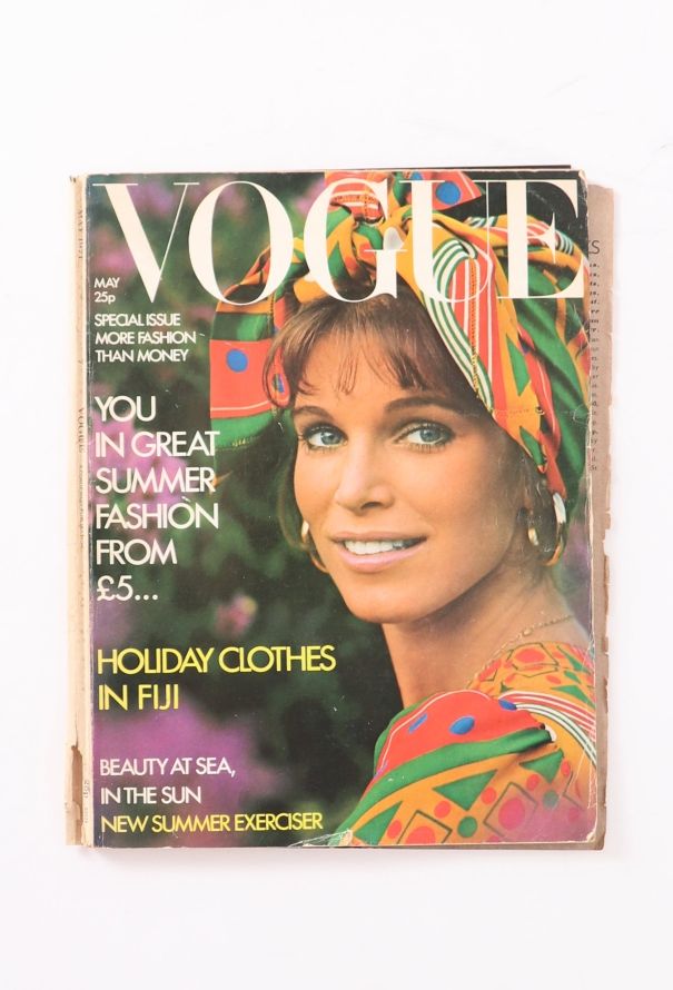 VOGUE UK 1971 Mia Farrow Summer Set - 3