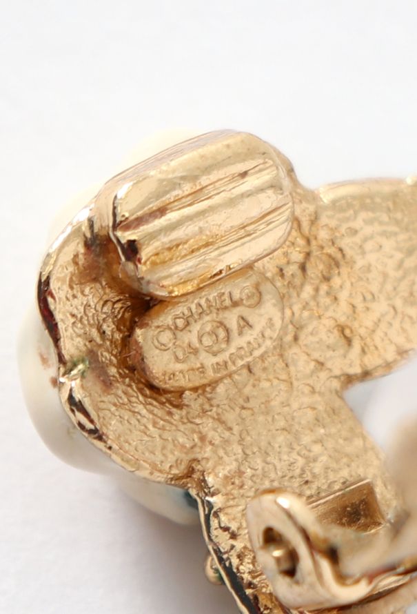 Chanel 2004 Camélia Clip Earrings - 4