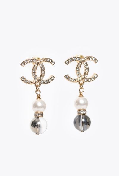 Chanel 2023 Pearl Drop Earrings - 2