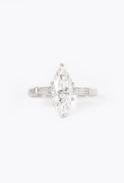 Vintage Fine Jewelry Exquisite 18k White Gold & 2 Carats Diamond Ring - 1