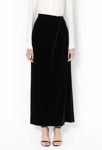 The Row 2022 Azelia Velvet Skirt - 2