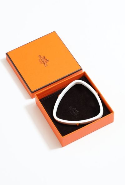 Hermès Studded Triangle Enamel White Bracelet - 2