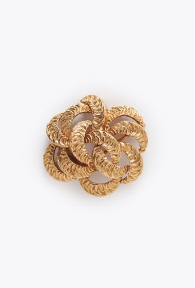 Boucheron 18k Yellow Gold Floral Knot Brooch - 1