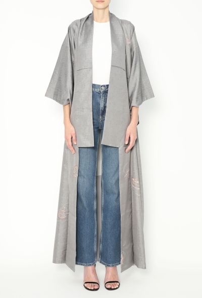 World Treasures Authentic Embroidered Silk Kimono - 2