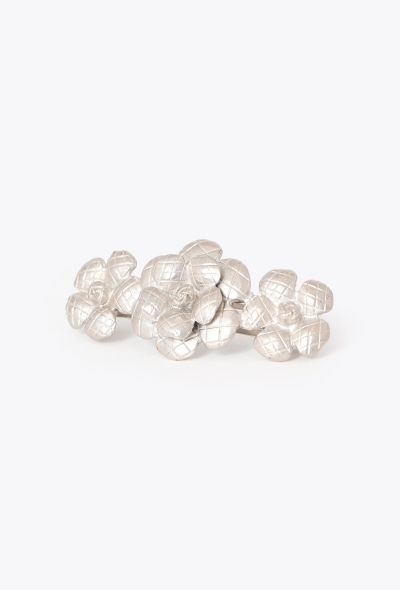 Chanel 1998 Quilted Camélia Hair Clip - 2