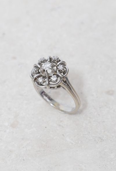 Vintage Fine Jewelry 1960s 18k Gold & Diamond Floral Ring - 1