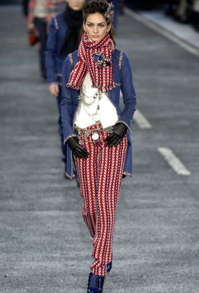 Chanel F/W 2004 Embroidered Trim Denim Dress - 2