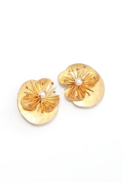 Exquisite Vintage 90s Herve Van Der Straeten Flower Earrings - 2