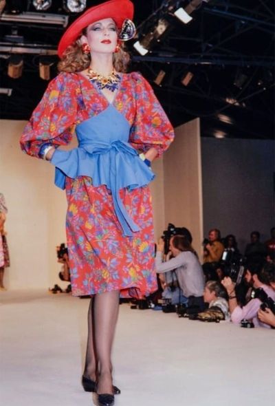 Saint Laurent S/S 1983 Floral Printed Dress - 2